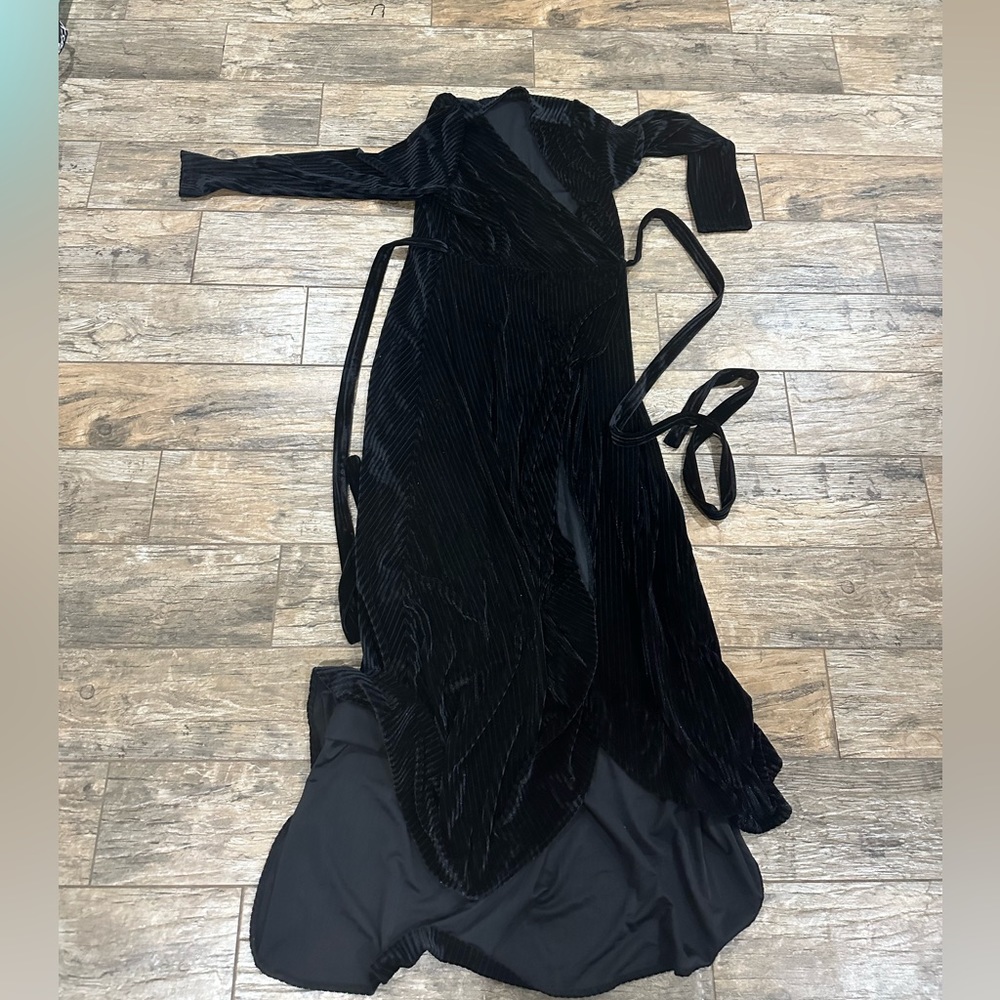 Baltic born velvet dress